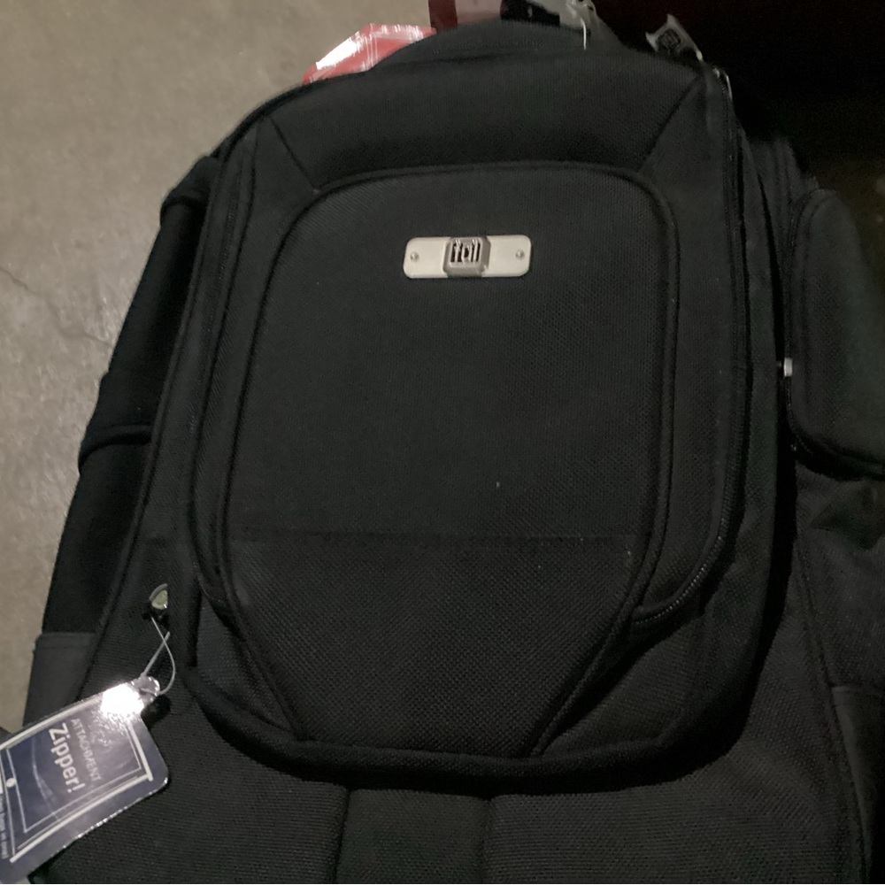 Large FUI backpack - Picture 7 of 7